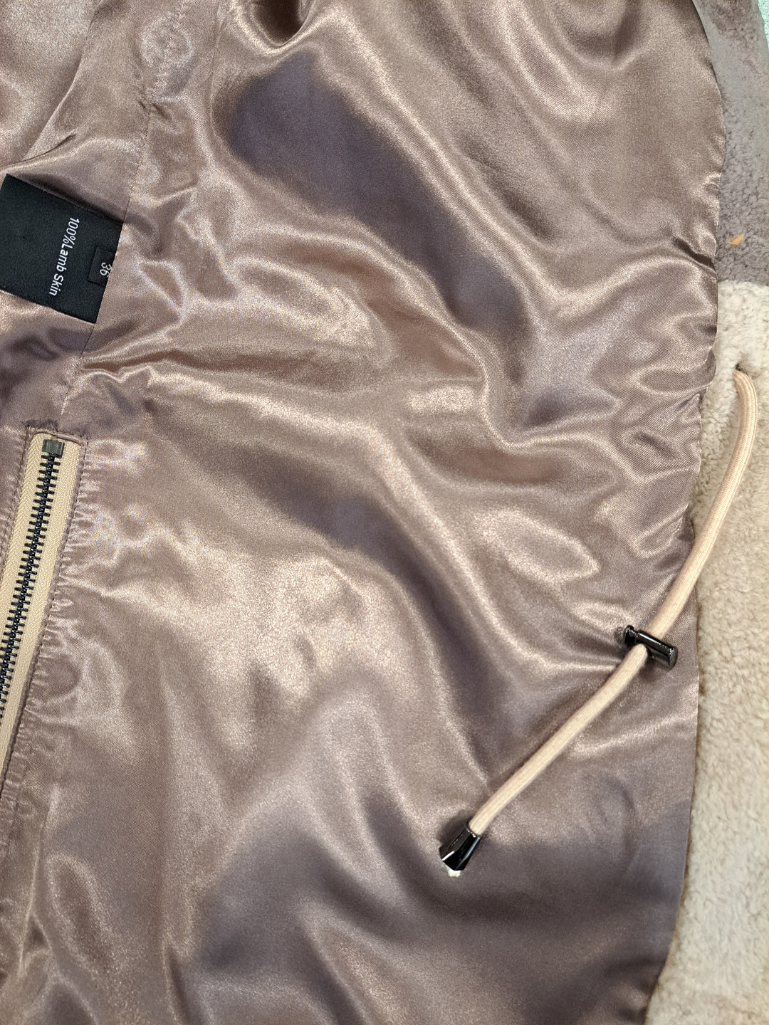 Filuka, 100 cm. - Collar - Curly Lamb - Women - Latte & Dark Beige