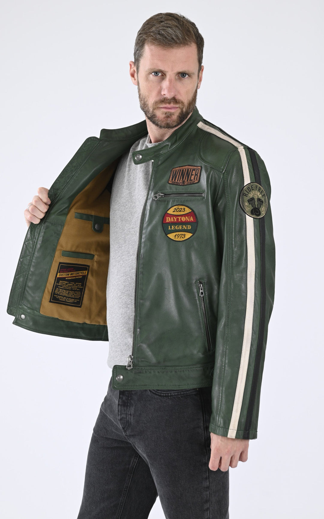 A "WARTBURG 102832" Vert Daytona 73 Blouson Homme interior photo