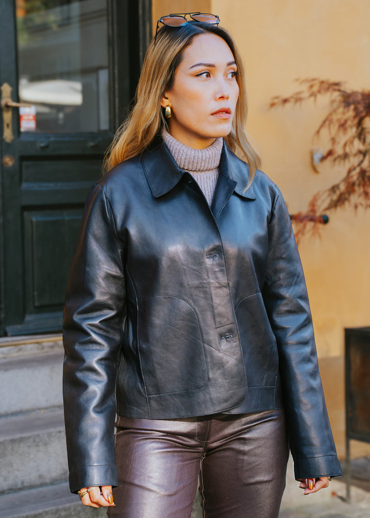 Kana, 52 cm. - Lamb Dior Bonded Leather-Damen - Schwarz