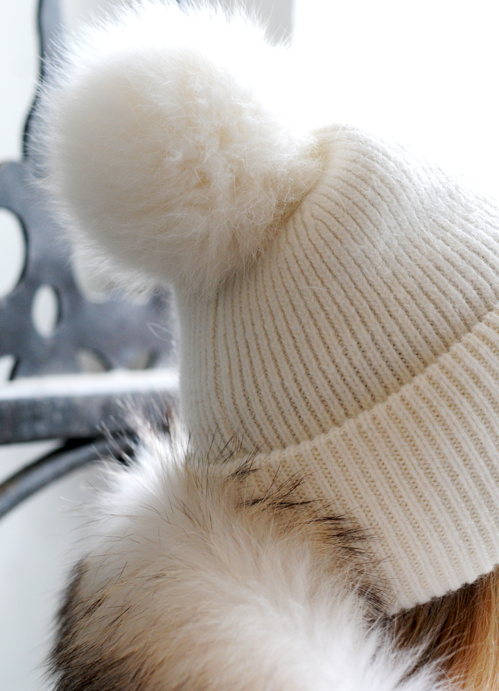 HL22C007 Angora wool beanie with fur pompon- White