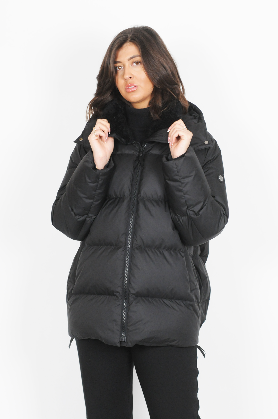 Hester, 75 cm. - Down Jacket With Hood - Women - Black