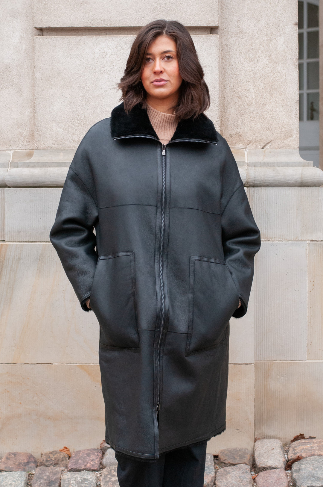 Isilda, 105 cm. - Krage - Nappa Lamb - Dam - Svart