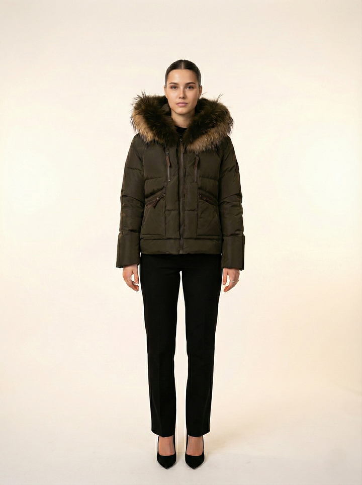 Fugge, 61 cm. - Huva - Down - Kvinnor - Armé