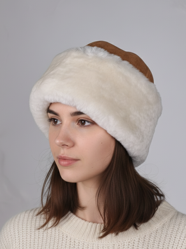 HL24C061 Hat - Suede Lamb - Accesories - Cognac