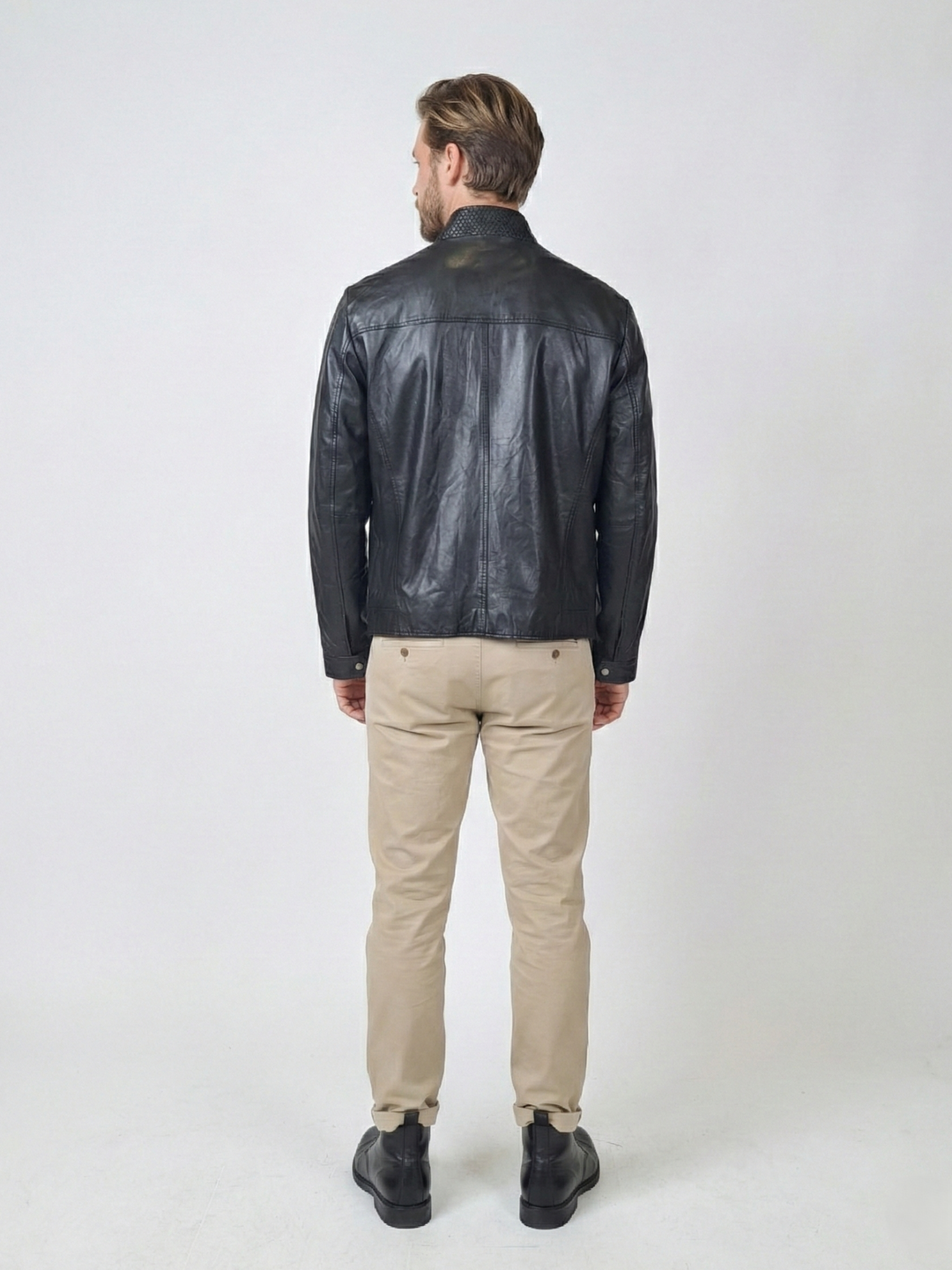 Homme 3535, 68 cm. - Cuir d&