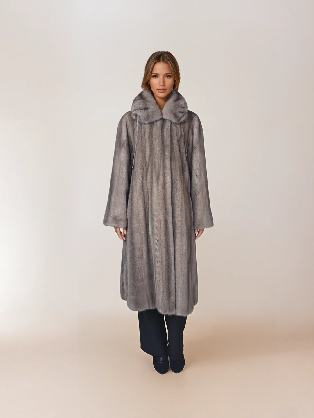 Alina, 110 cm. - Mink Let Out - Kvinder - Sølvblå