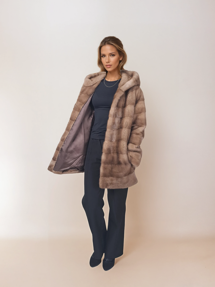 Victoria, 75 cm. - Huva - Mink - Dam - Pastell