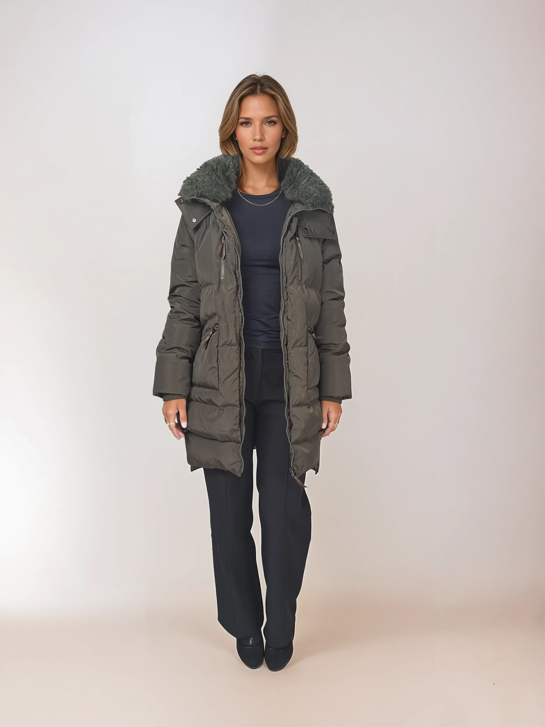 Heva, 90 cm. - Huva - Down - Kvinnor - Armé