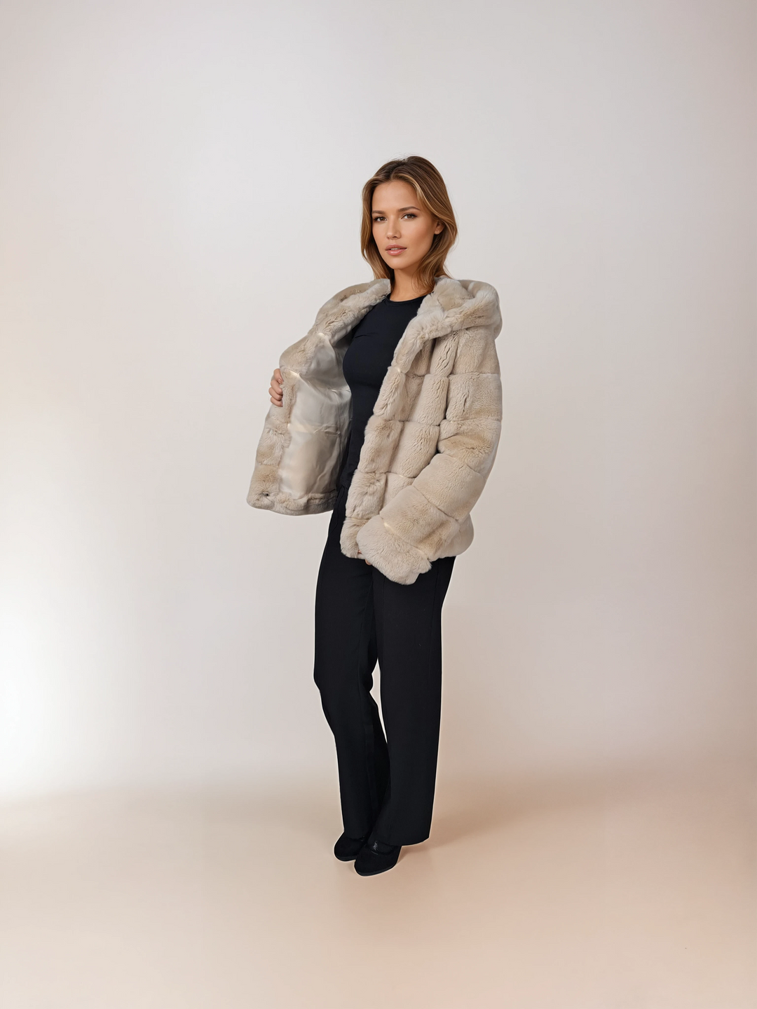 Petrovski, 60 cm. - Hood - Rex - Kvinder - Cream