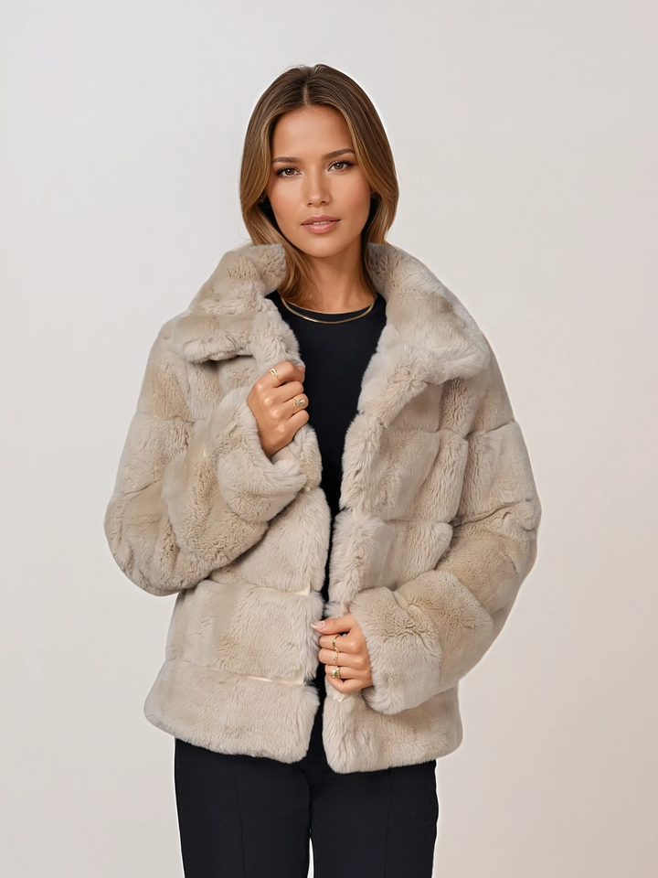 Petrovski, 60 cm. - Collar - Rex - Women - Cream