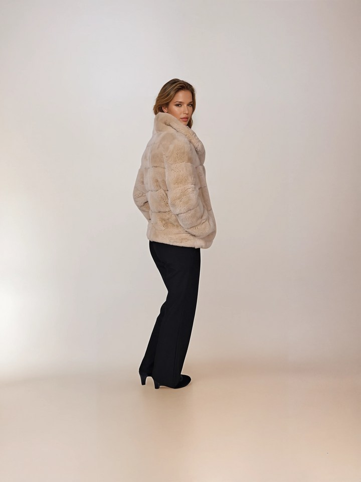 Petrovski, 60 cm. - Collar - Rex - Women - Cream