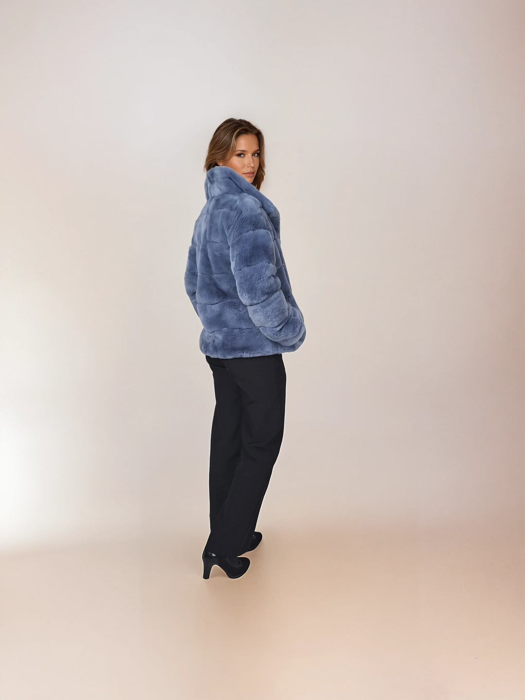 Petrovski, 60 cm. - Krave - Rex - Damer - Skye Blue