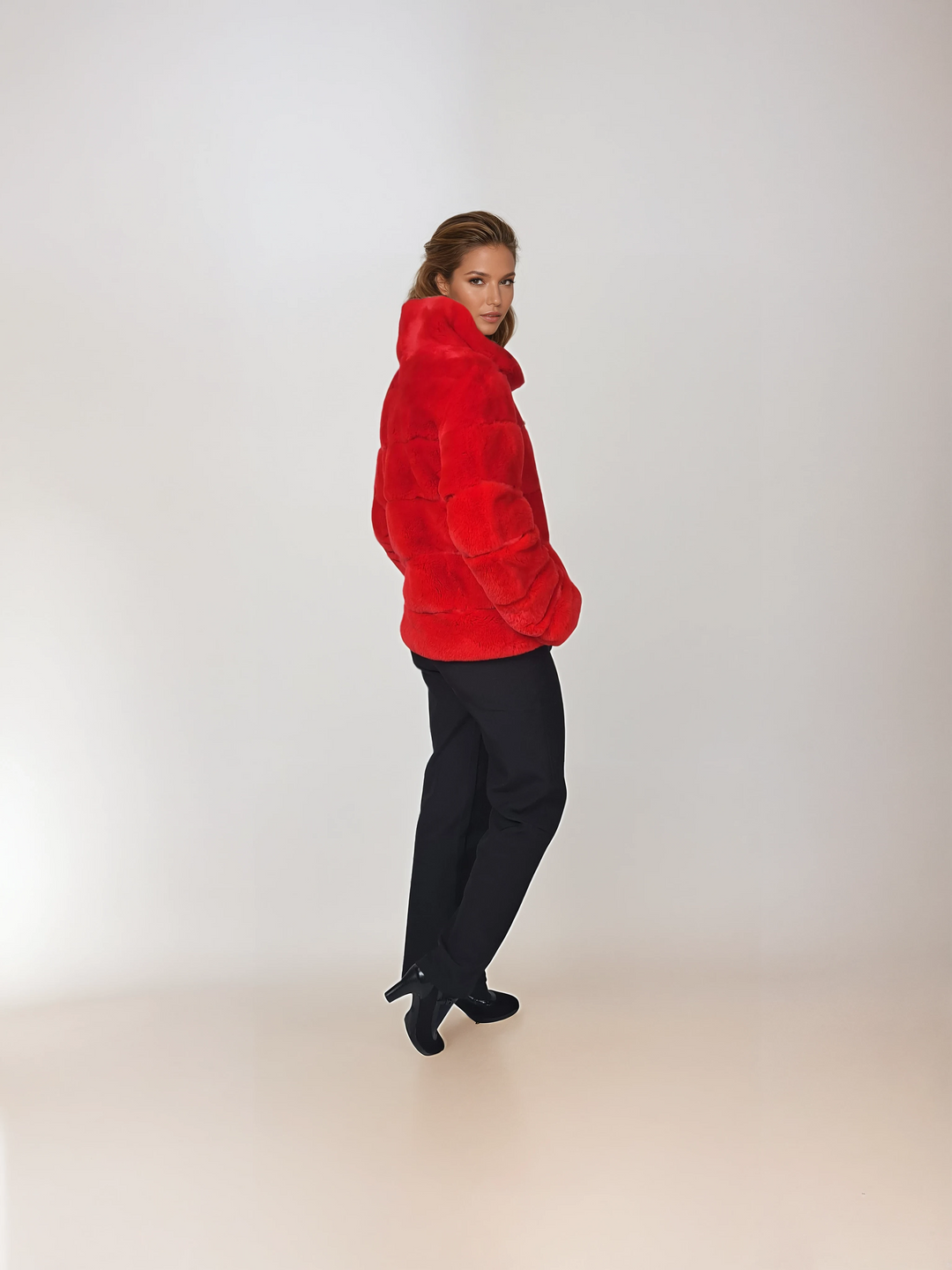 Petrovski, 60 cm. - Krave - Rex - Damer - Rød