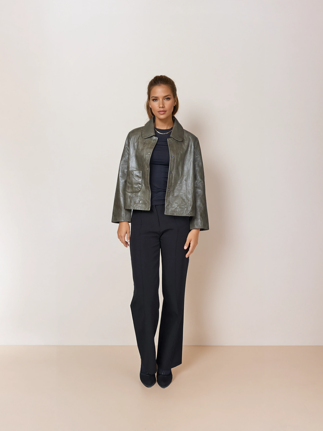 Marley, 53 cm. - Krage - Lamm Luxur Läder - Dam - Oliv