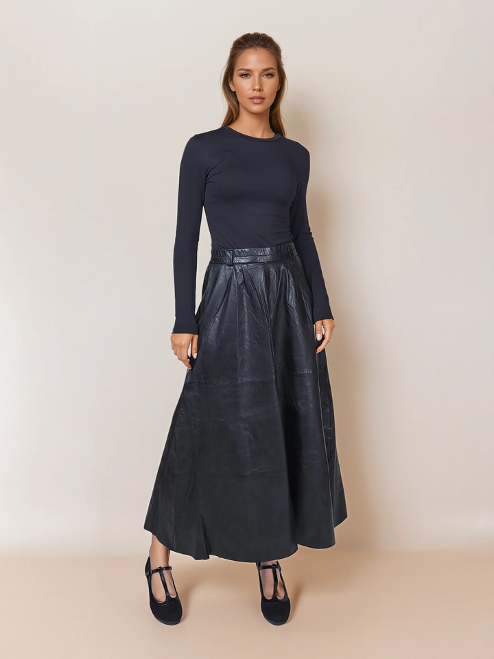 Theresa Skirt, 90 cm . - Lamb Polish Nappa Leather - Black