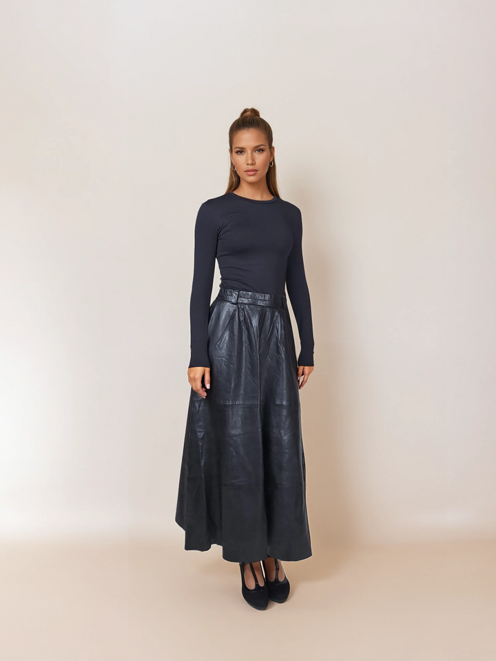 Theresa Skirt, 90 cm . - Lamb Polish Nappa Leather - Black
