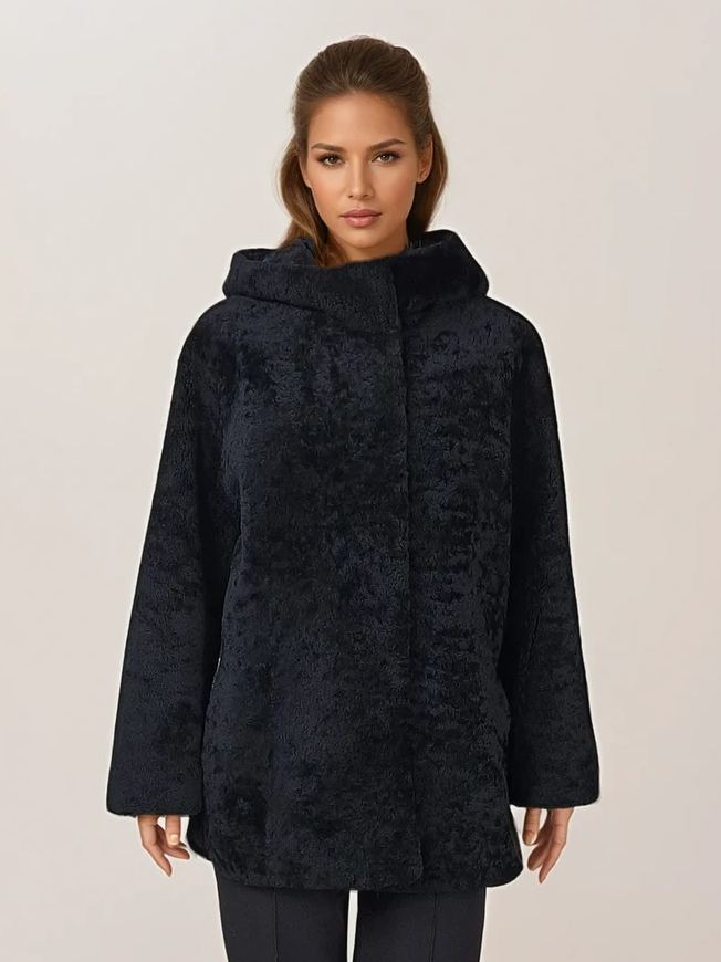 Trinité, 73 cm. - Hood - Agneau bouclé - Femmes - noir