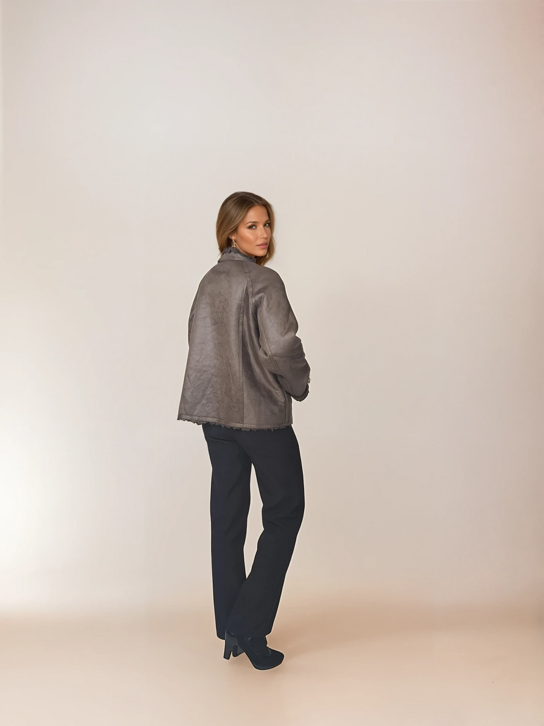 Jouve, 60 cm. - Krage - Air Wool - Dam - Dust Army