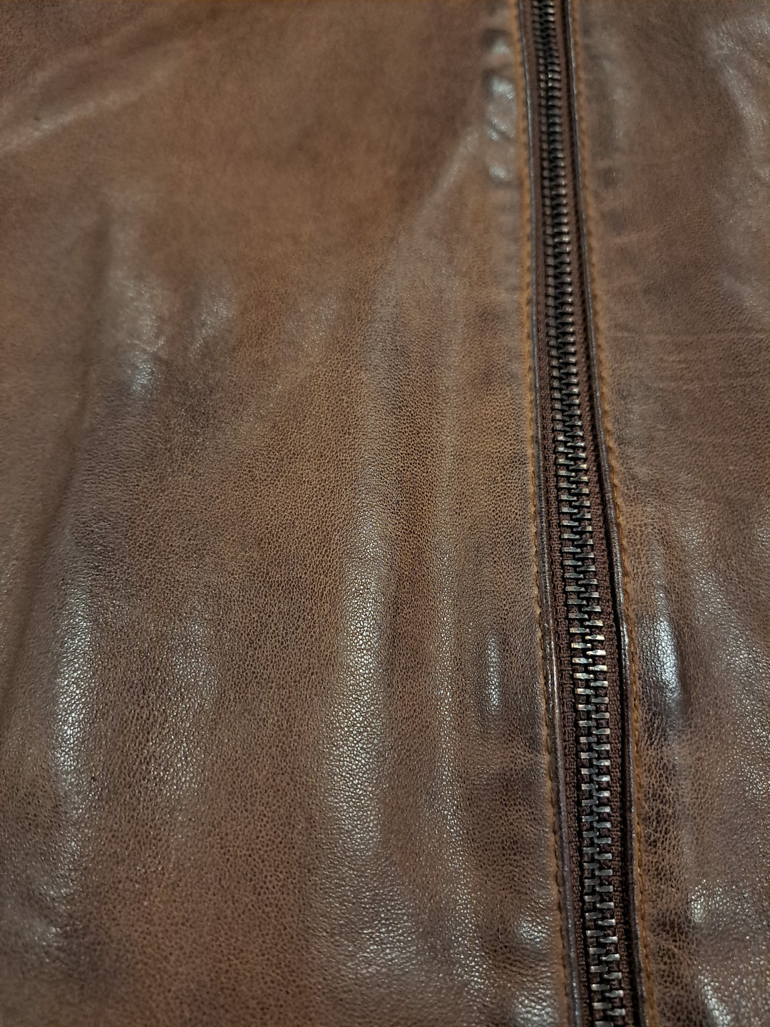 John, 70 cm. - Lamme Malli Læder - Mand - Kobberbrun