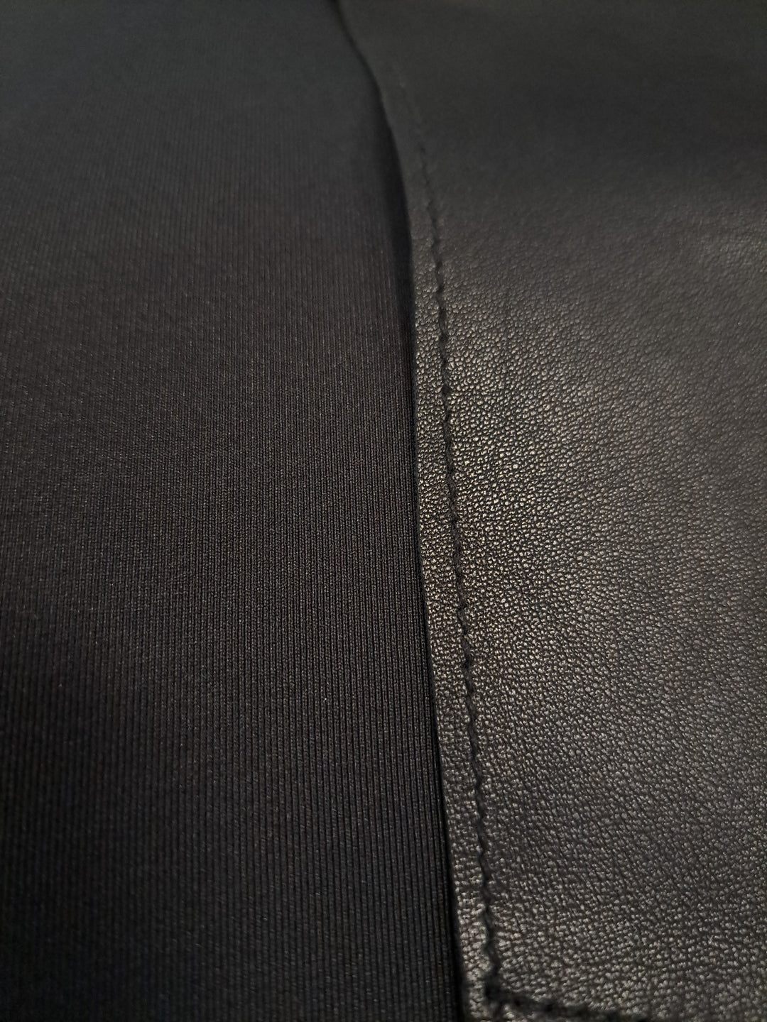 Solana, 68 cm. - Krave - Lamb Dior Bonded Læder-Damer - Sort