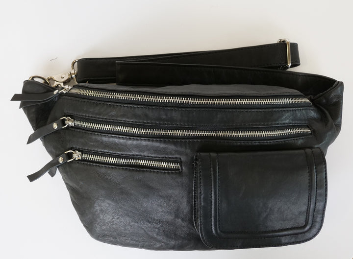 PF -02 Bag - Accesories - Svart