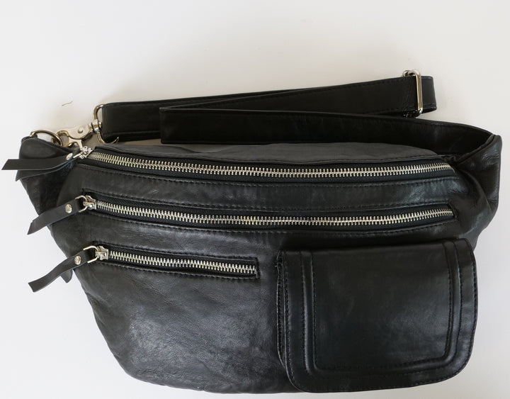 PF -02 Bag - Accesories - Svart