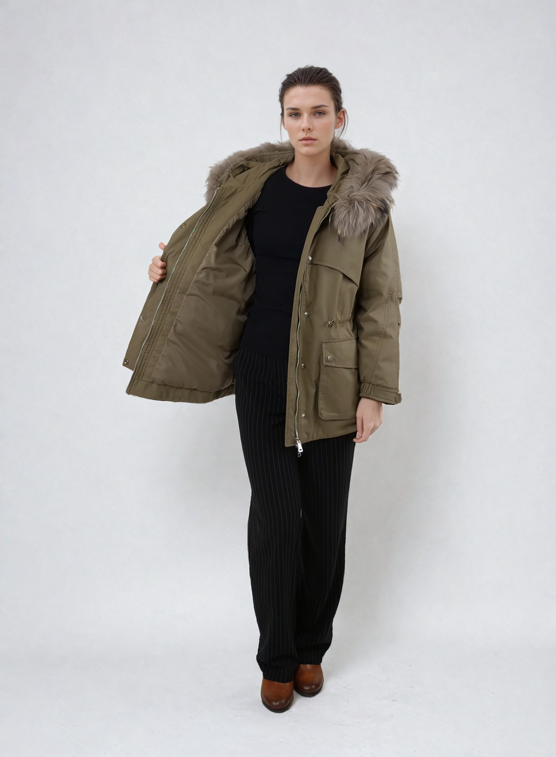 Kurzer Gigi, 77 cm. - Kapuze - Textil - Damen - Armee