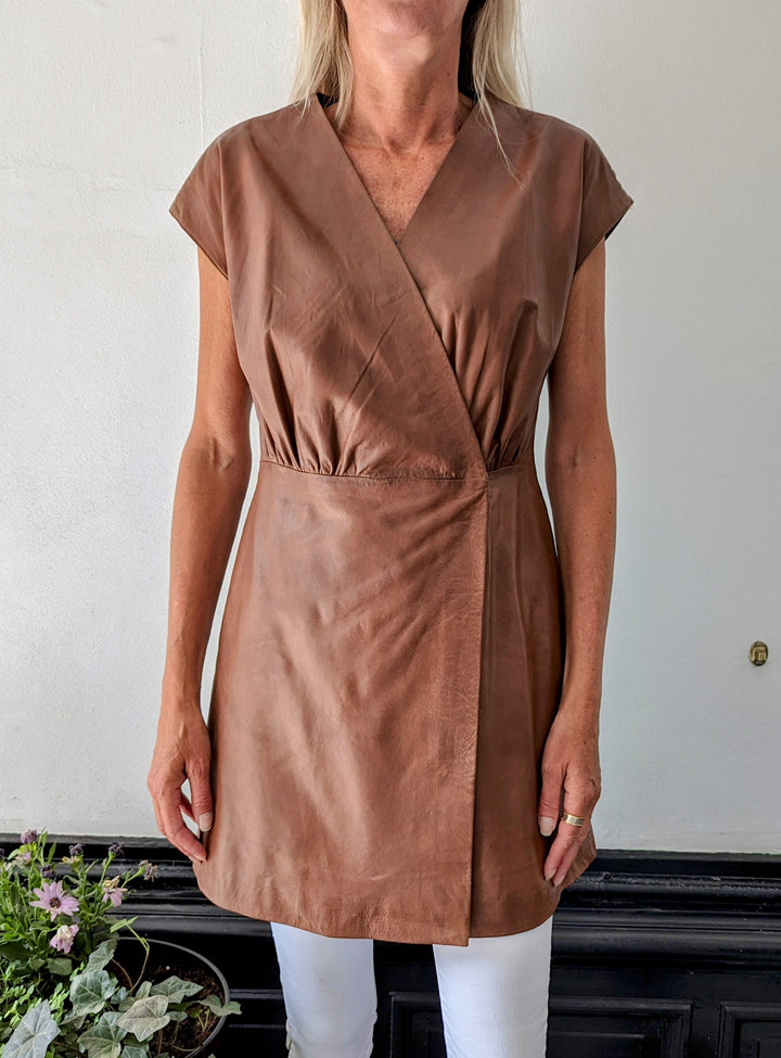 Robe Kennedy - Lamb Malli Leather - Femmes - Cognac foncé