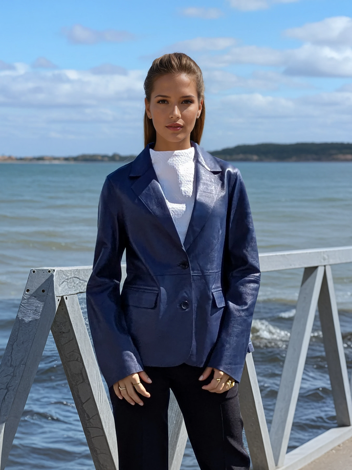 Nina Blazer, 60 cm. - Lamb Dior Bonded Leather-Women - Dusty Blue
