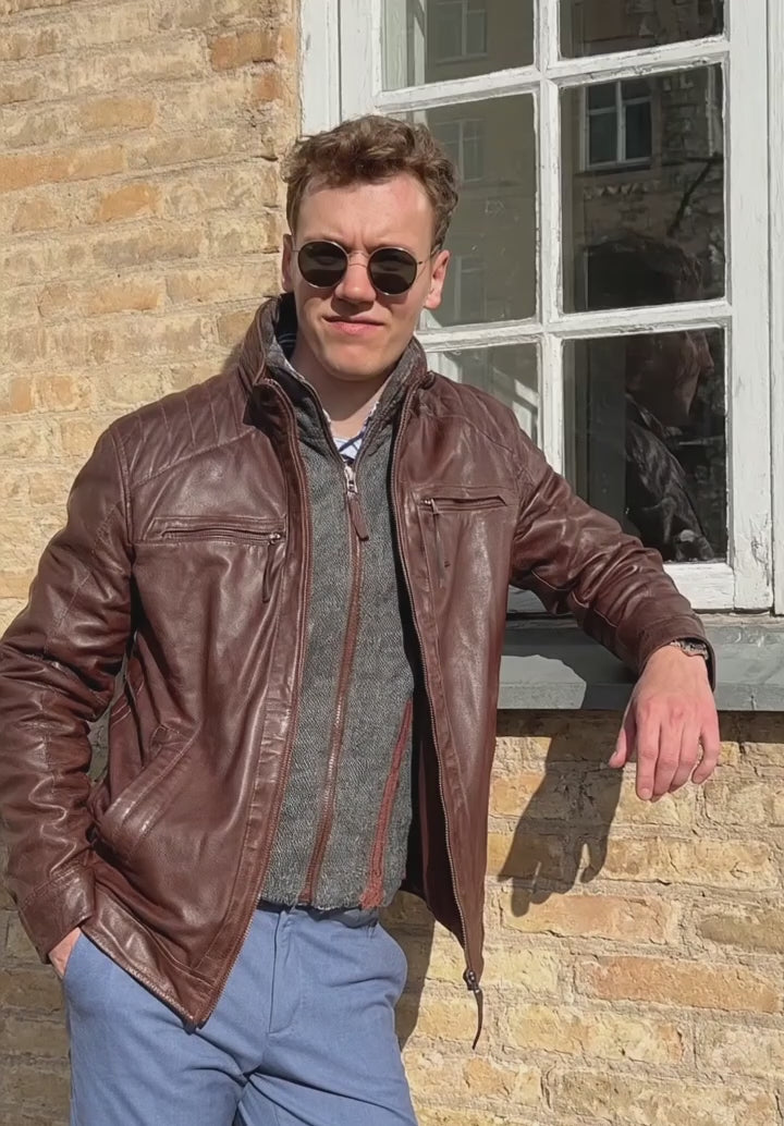 Audrick, 68 cm. - Lamm Malli Läder - Man - Kopparbrun